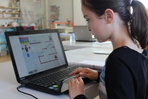 robot a coder scratch arduino pour enfant